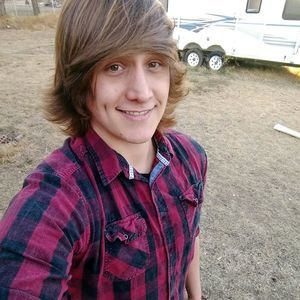 Meet your Posher, Cody